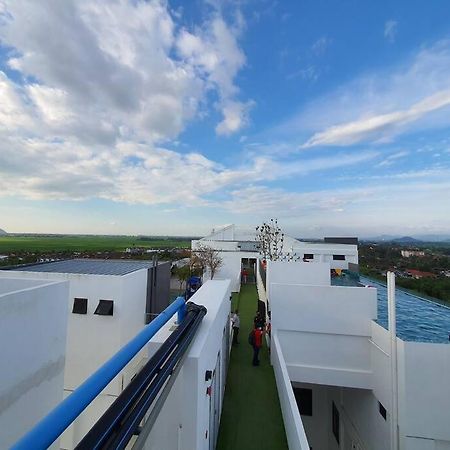 Myrumah Imperio Home , Alor Setar 3Br With Sky Infinity Pool Kültér fotó